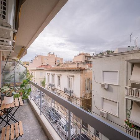 Apartamento Brand New Aprtm Touching Acropolis Atenas Exterior foto